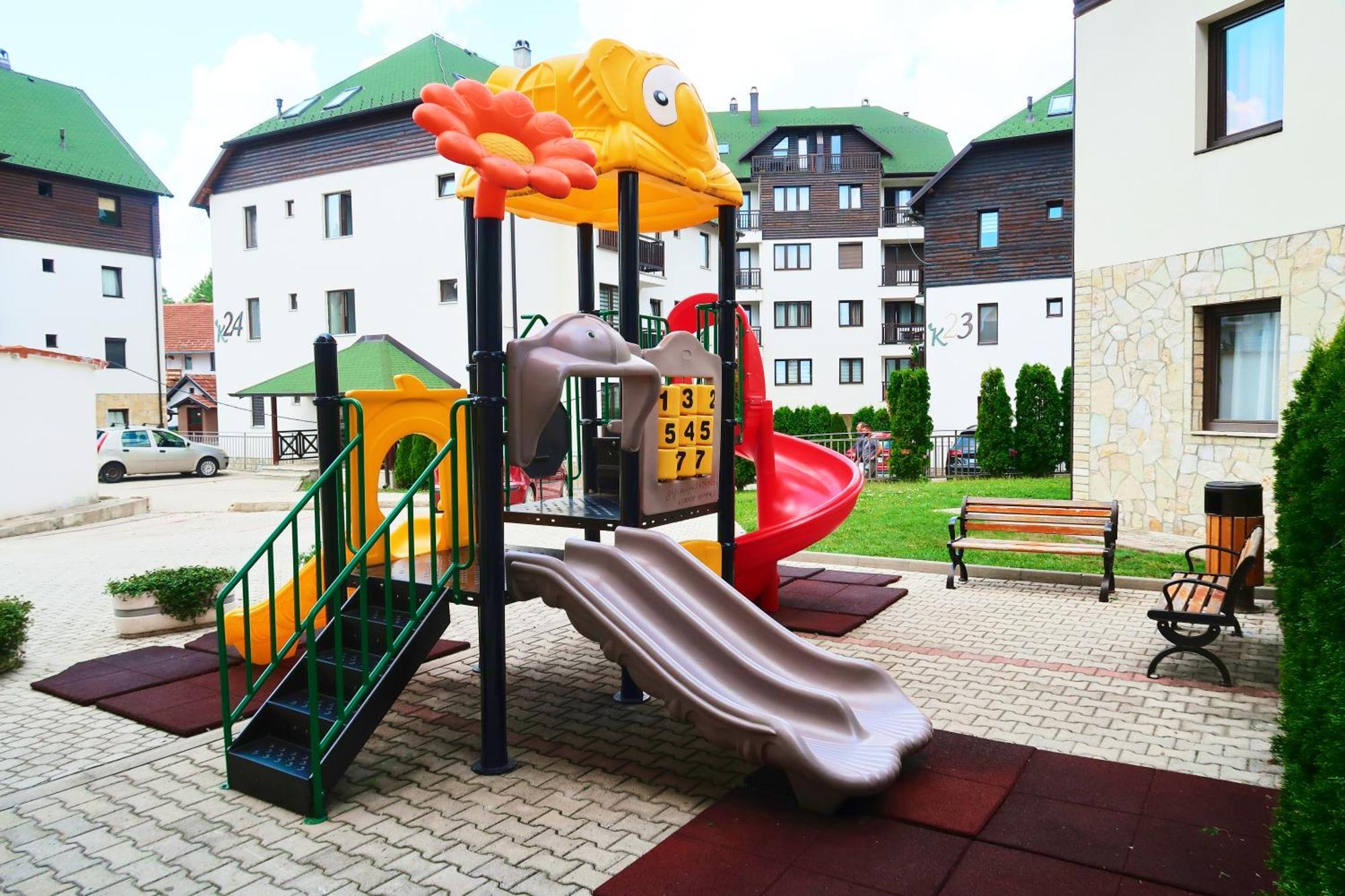 Zlatiborski Konaci, 19, 3 Apartment *