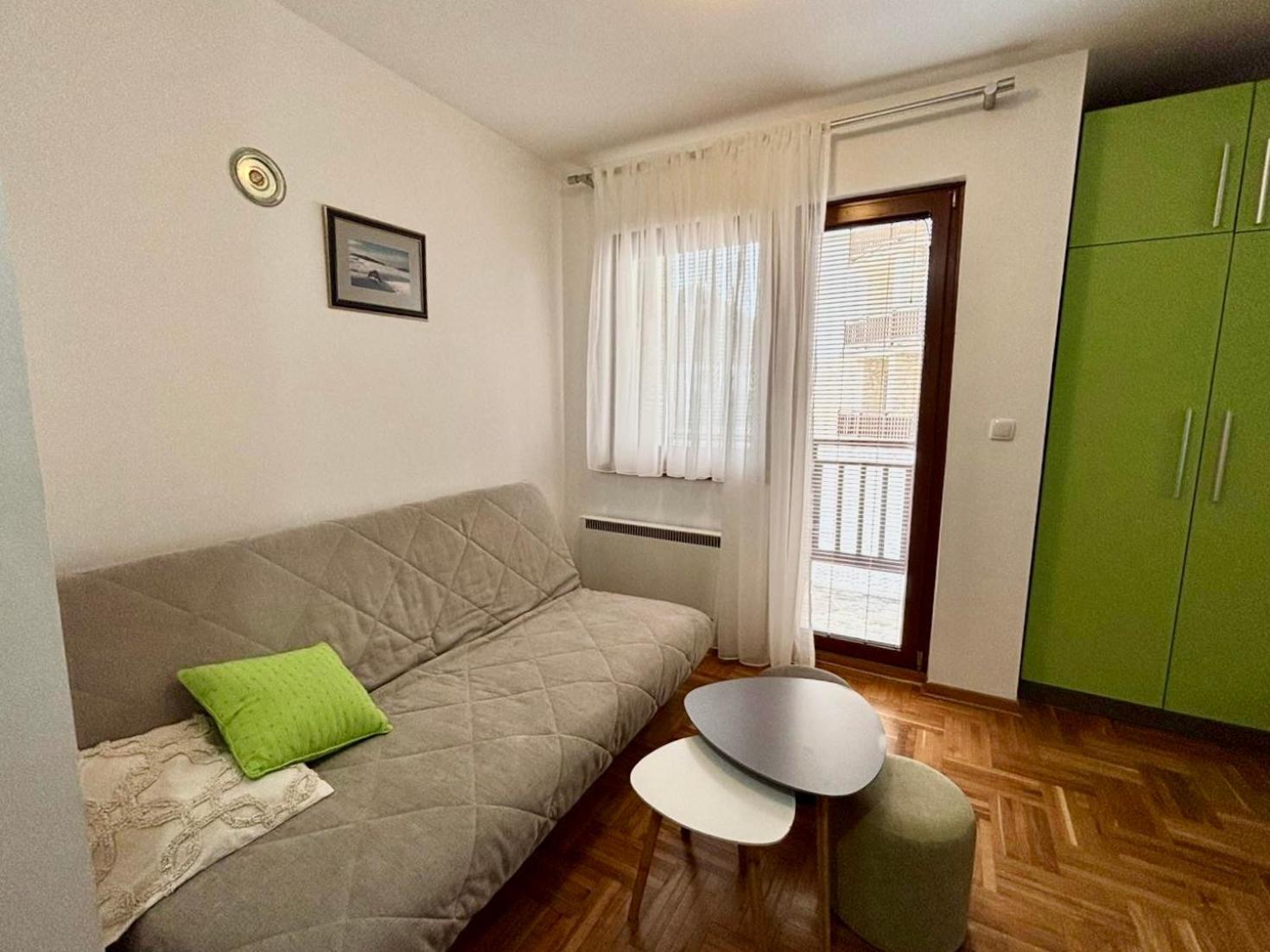 Zlatiborski Konaci, 19, 3 Apartment