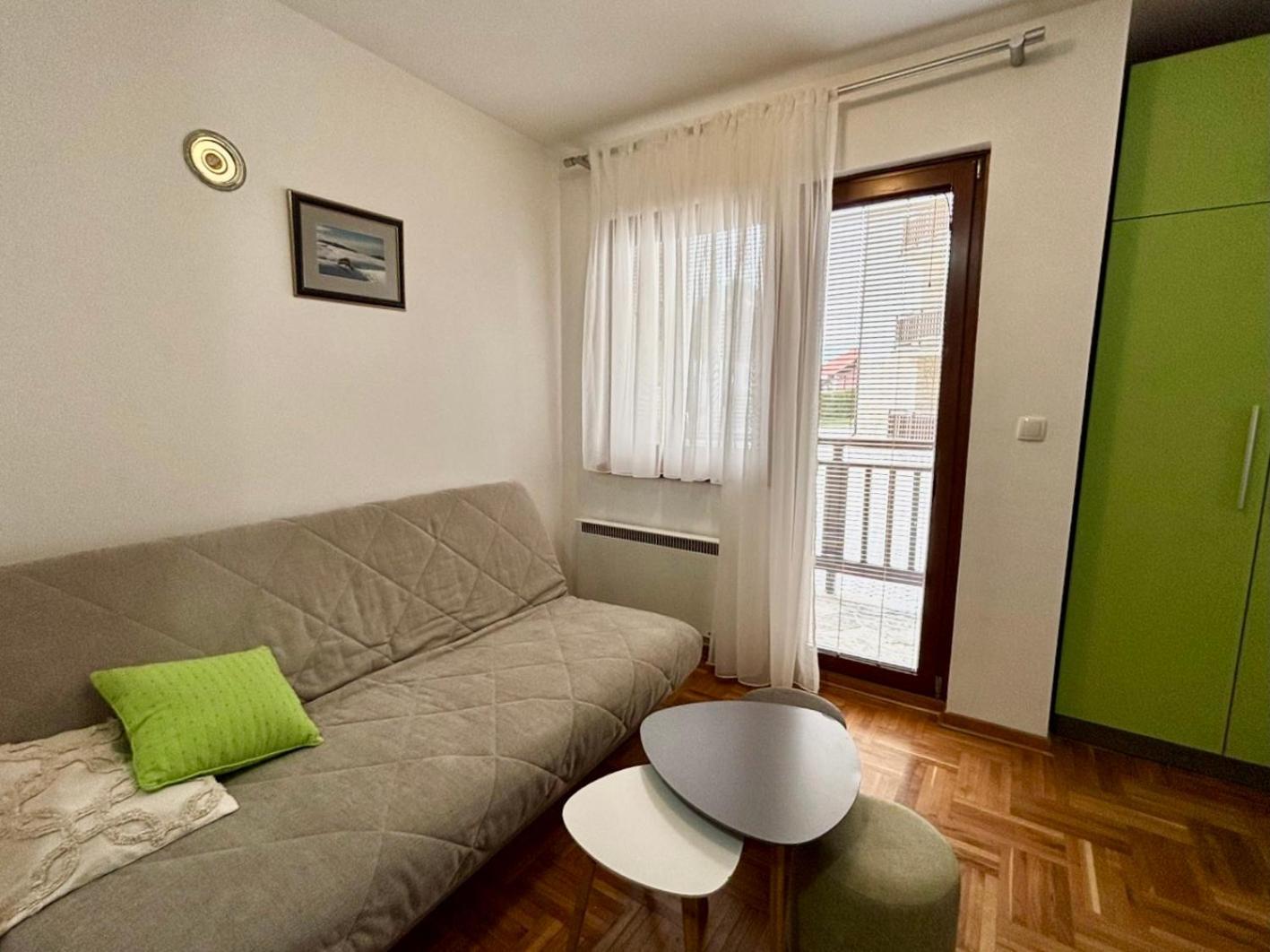 Zlatiborski Konaci, 19, 3 Apartment